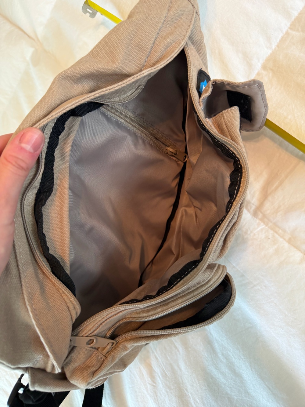 Mini Kavu Beige/Tan/Taupe Canvas Sling Pack with Patterned Strap - Picture 4 of 6